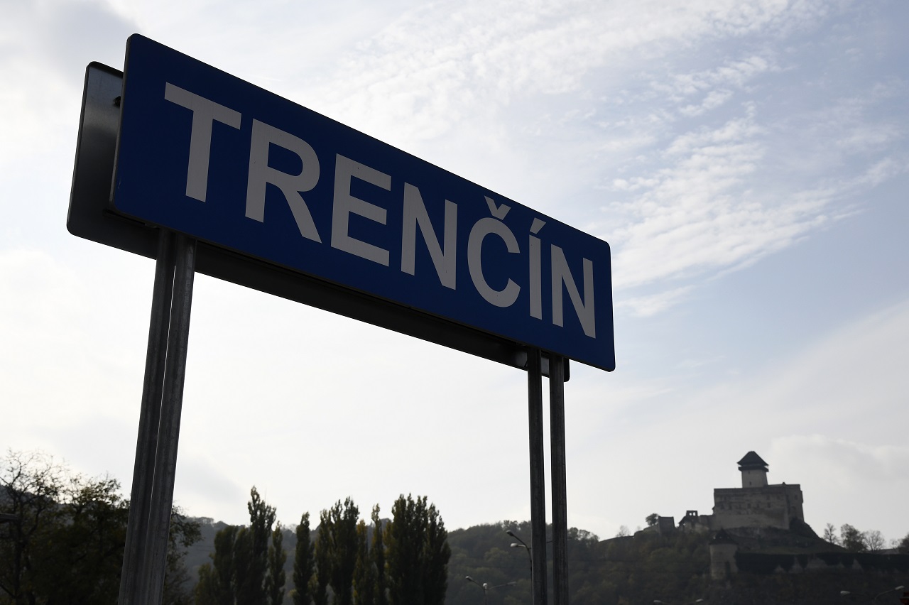 Železničný príjazd do Trenčína