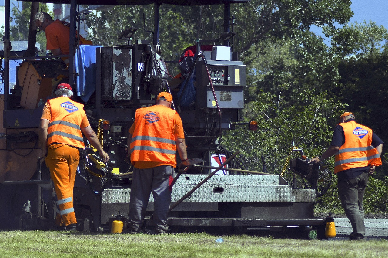 Oprava cesty, ilustračná fotka