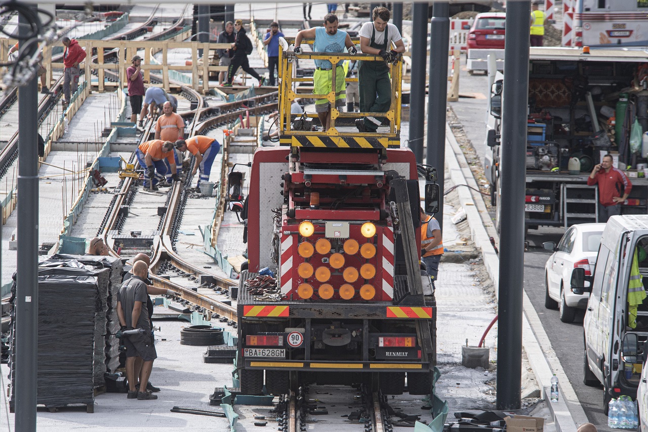 Stavba električkovej trate v Bratislave