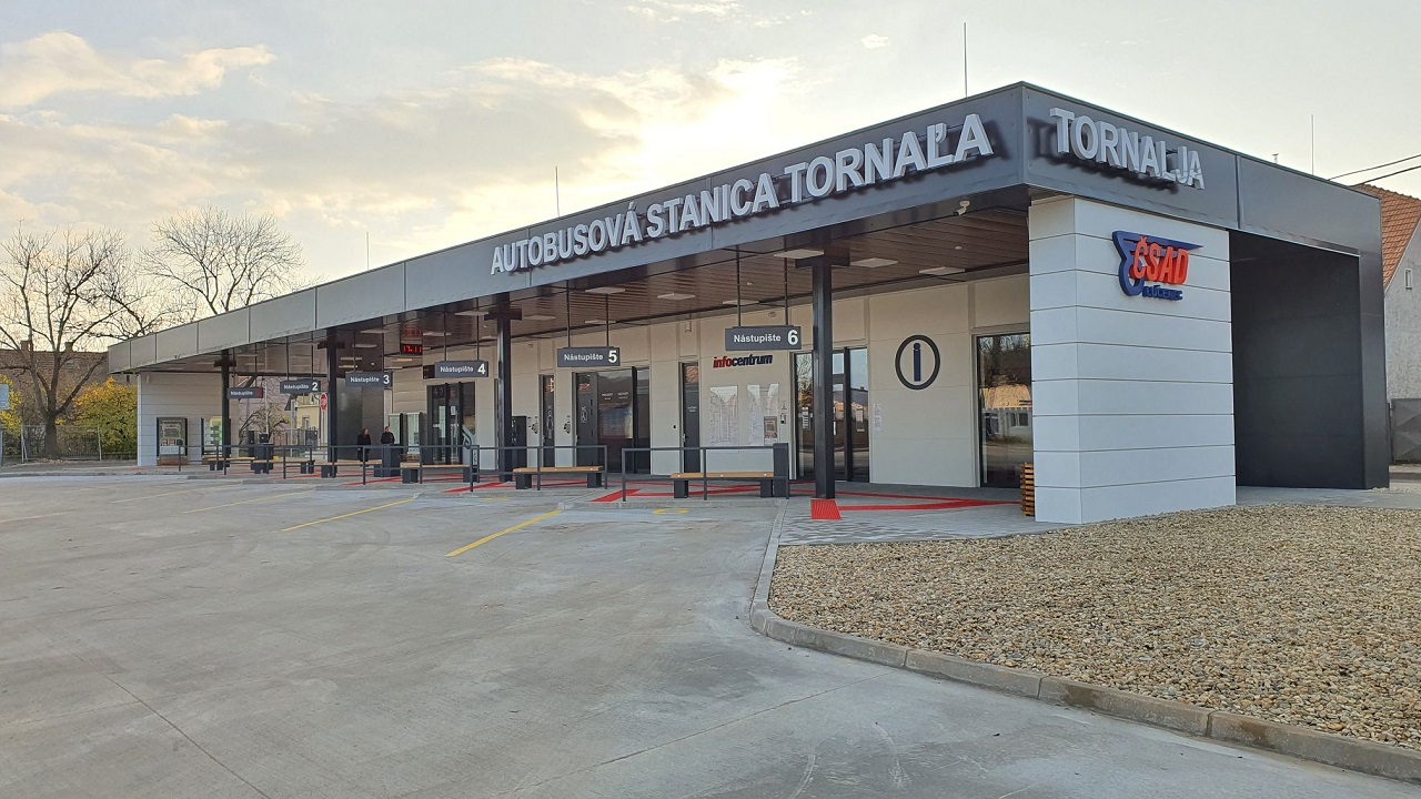 Nová autobusová stanica v Tornali