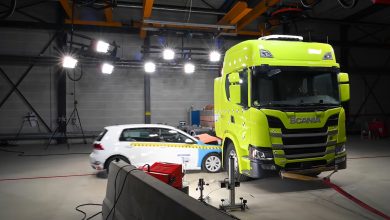 Crash test elektrického nákladného vozidla Scania