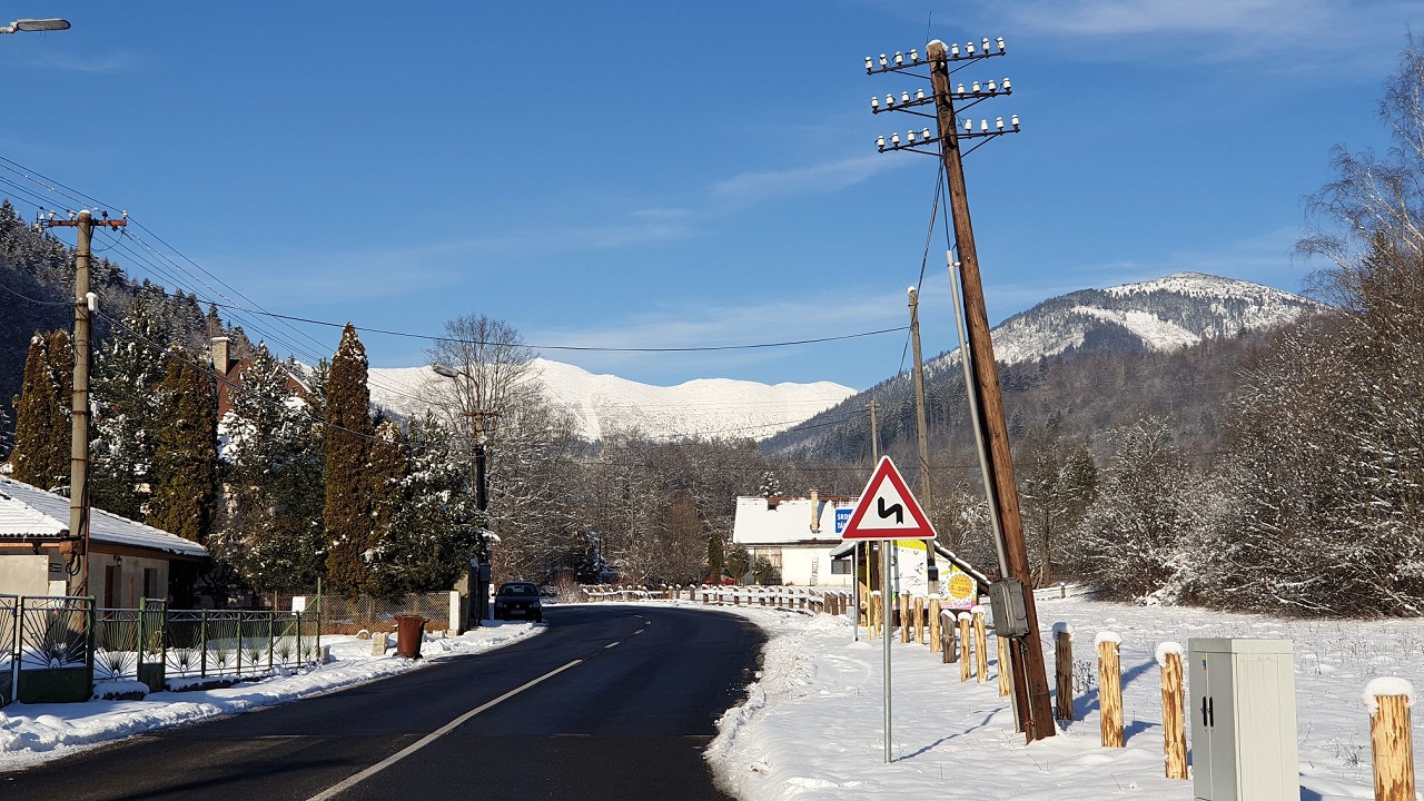 Oprava cesty v obci Bystrá