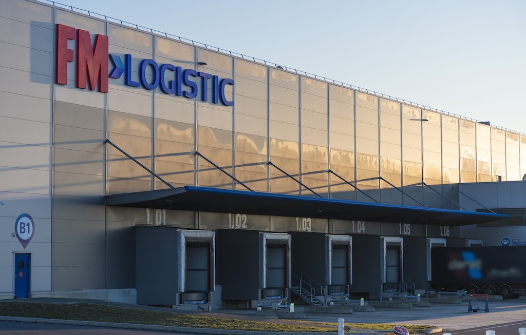 FM Logistic posilňuje investície do vlastných logistických lokalít
