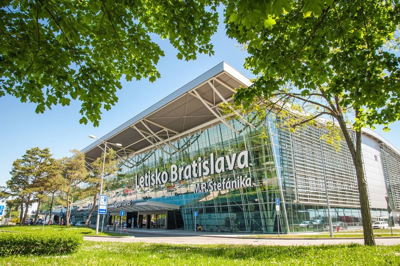 Letisko Bratislava vybavilo za trištvrte roka už 3,7 milióna cestujúcich